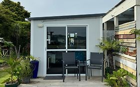 Raglan Seaview Cabin